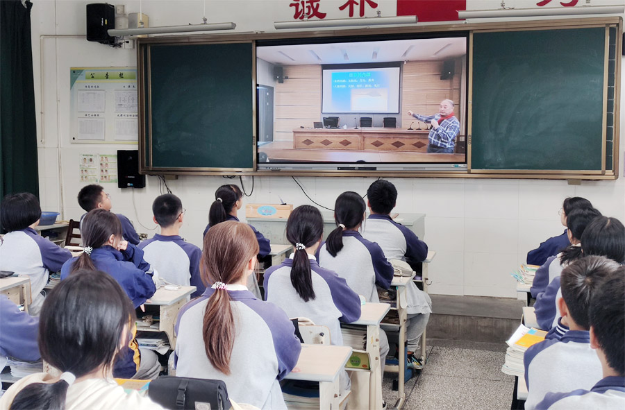 学校IPTV数字电视直播:IPTV电视系统赋能校园电化教育系统升级